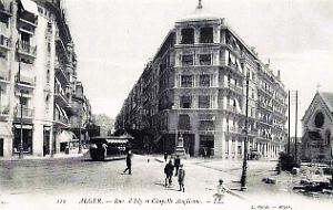 Alger - Rue d'Isly et Chapelle Anglicane